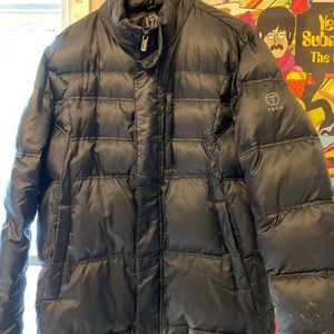 T Tech by TUMI down jacket